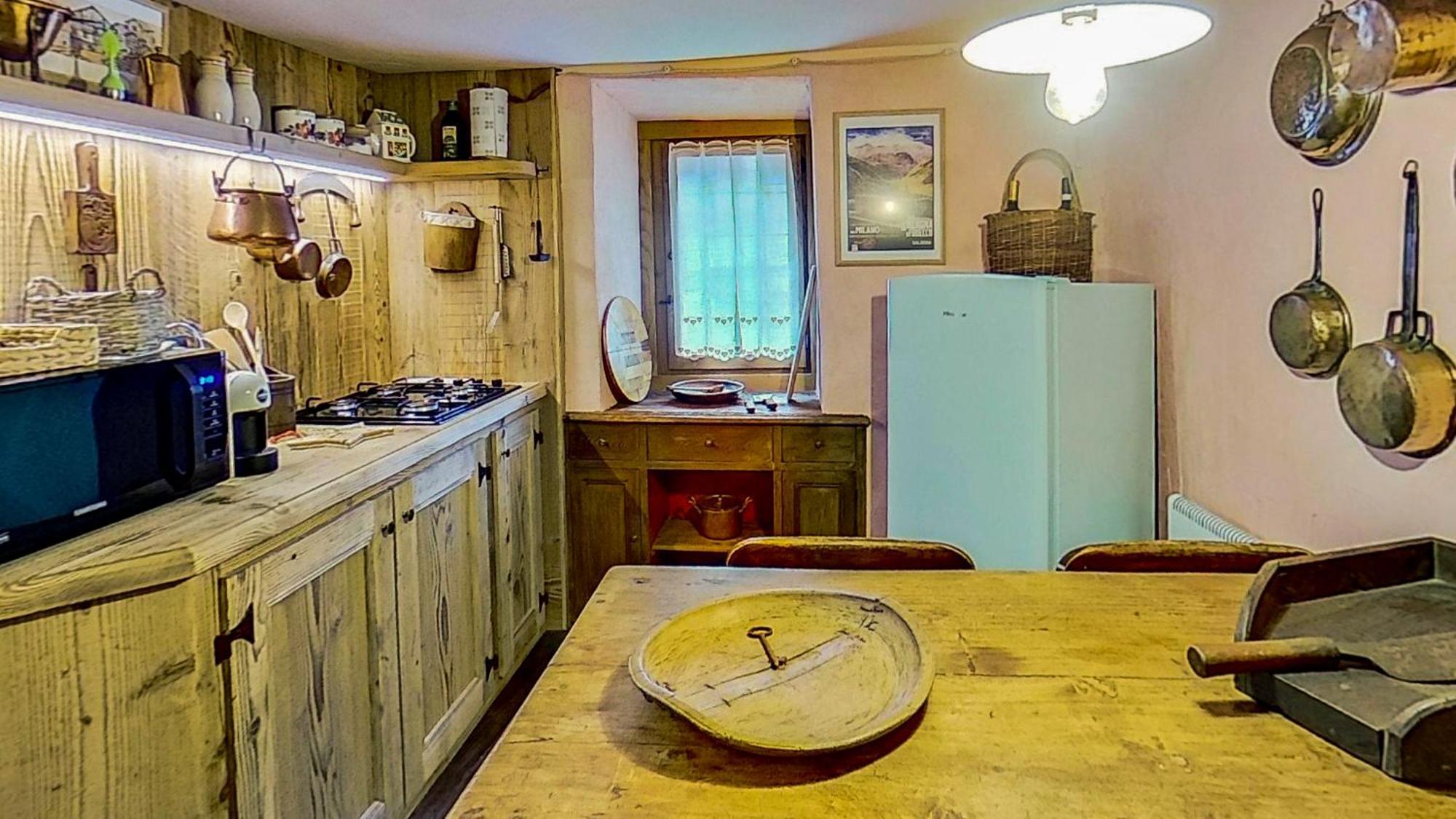 Mollia Ca' Scocc, Antica Casa Di Montagna In Valsesia 빌라 외부 사진